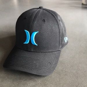 MENS black and blue Hurley hat
